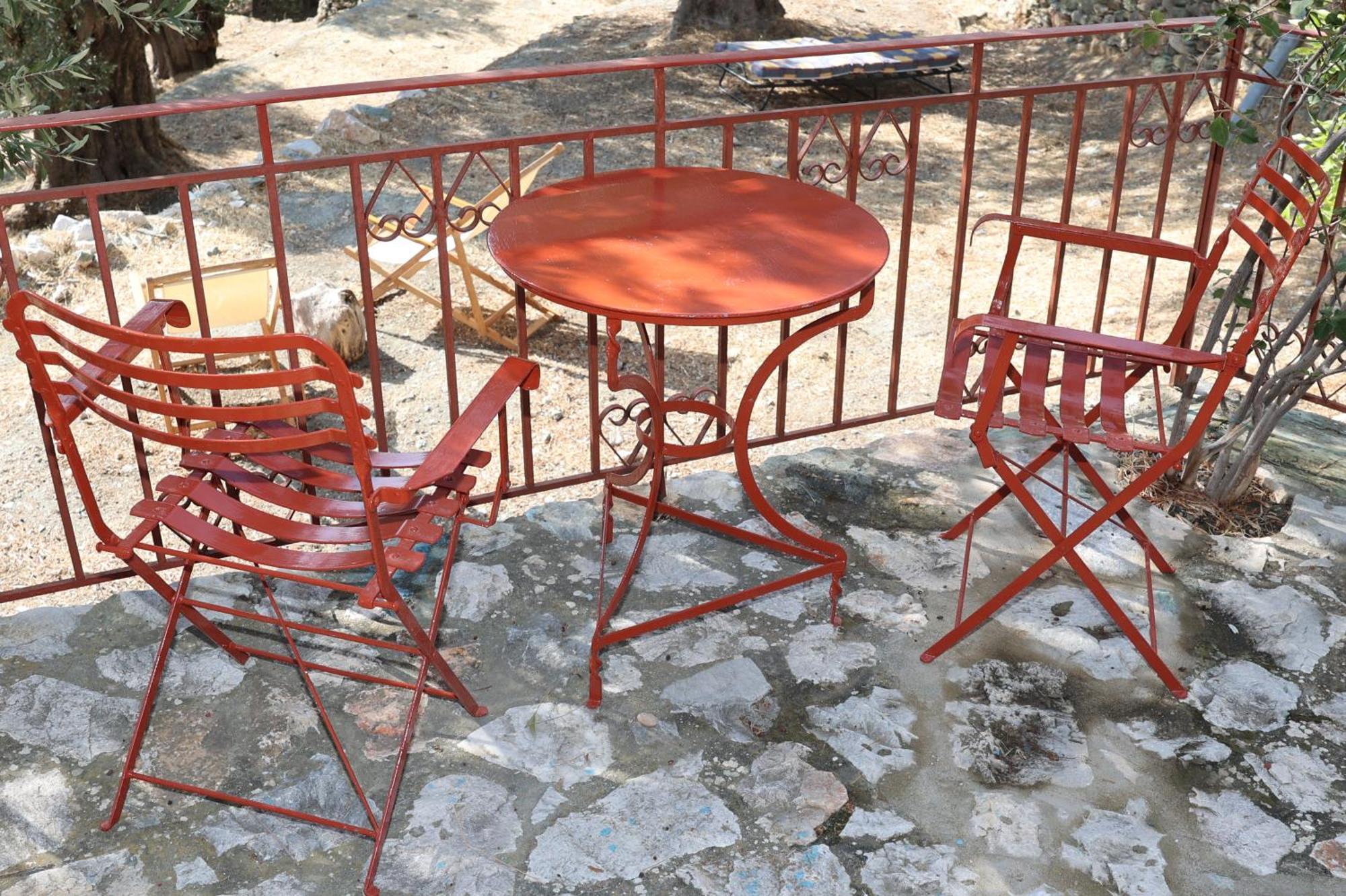 Δωμάτια Κόκκινος Πύργος Plomari ภายนอก รูปภาพ