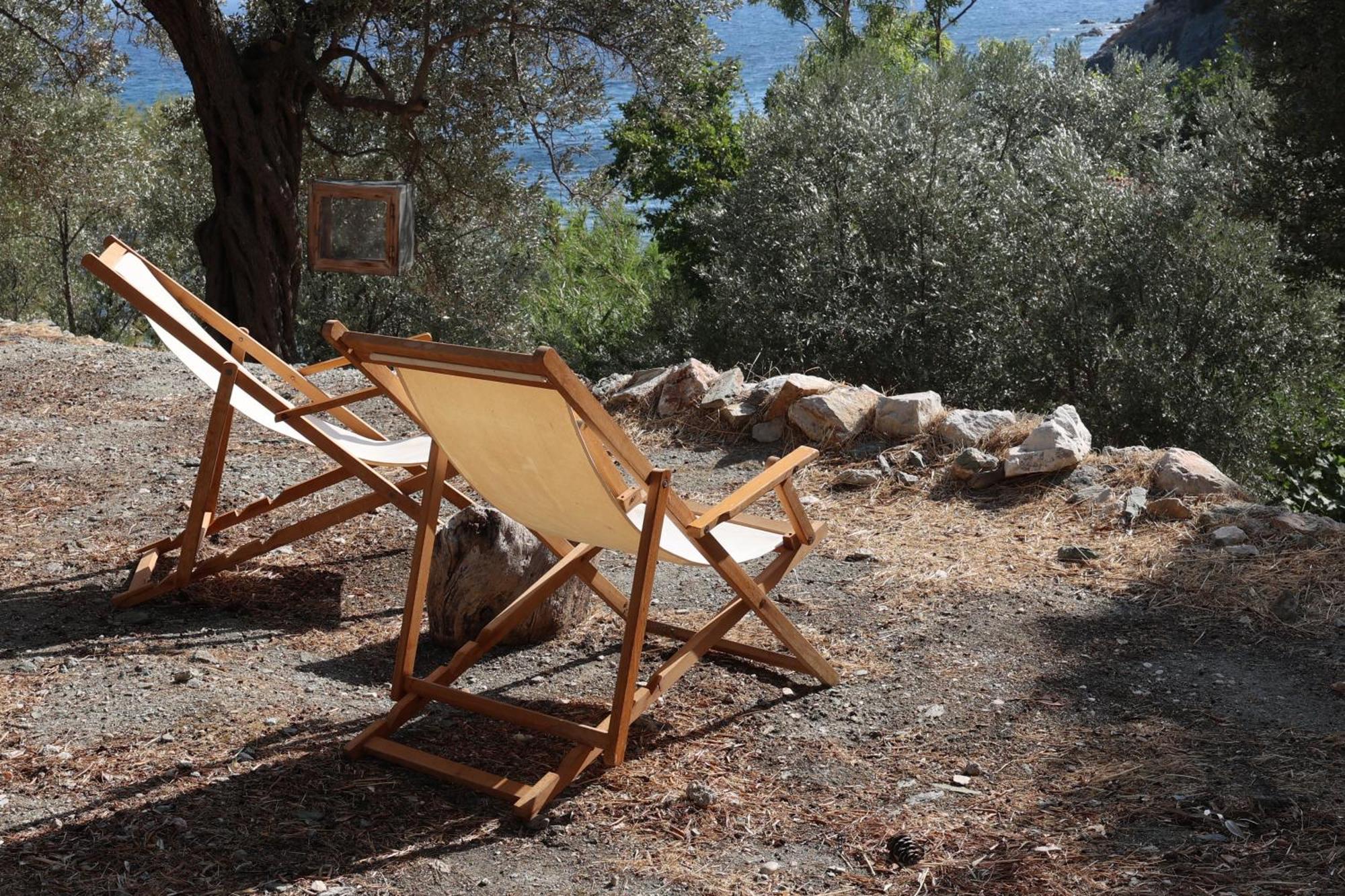 Δωμάτια Κόκκινος Πύργος Plomari ภายนอก รูปภาพ