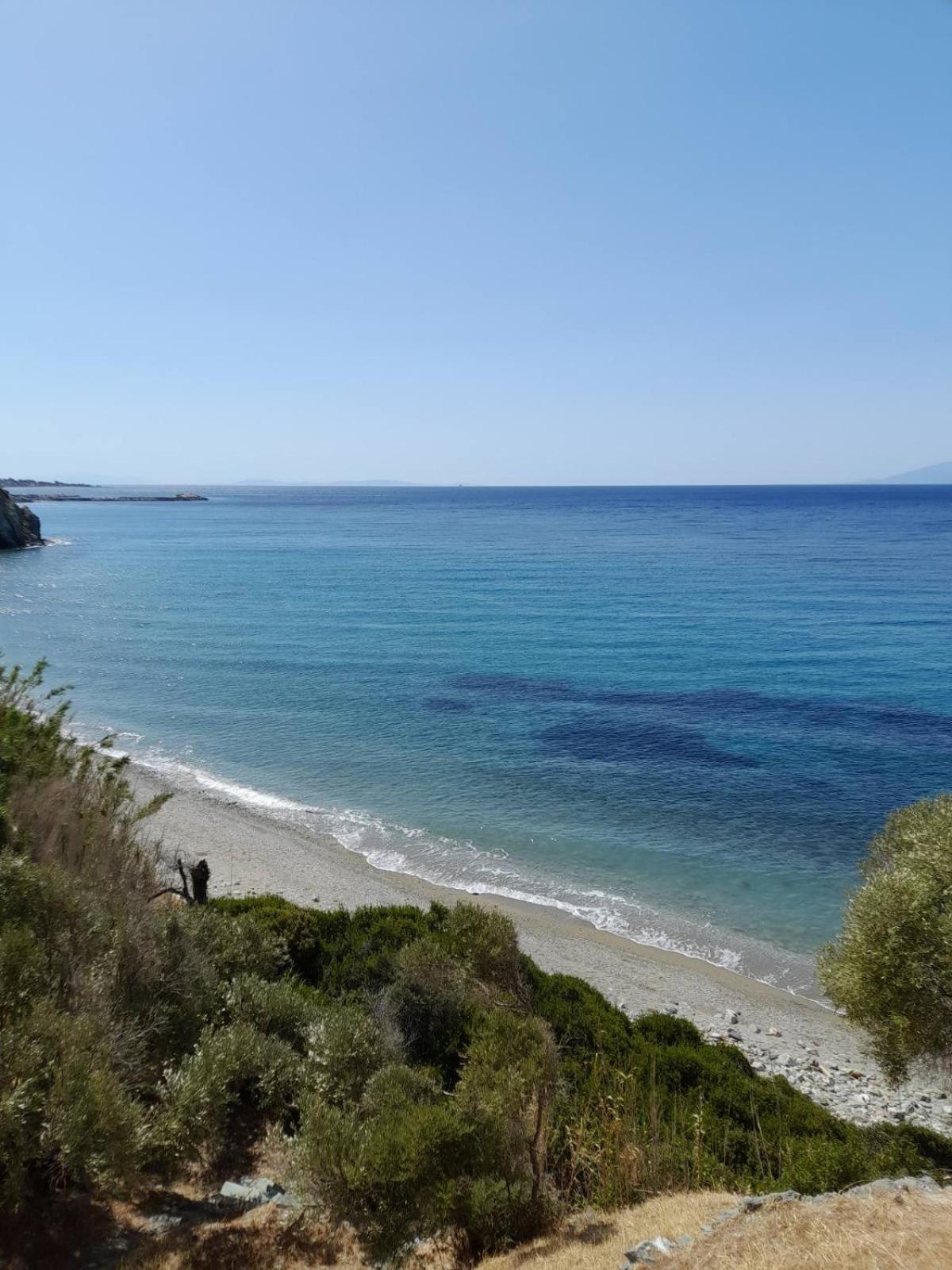 Δωμάτια Κόκκινος Πύργος Plomari ภายนอก รูปภาพ